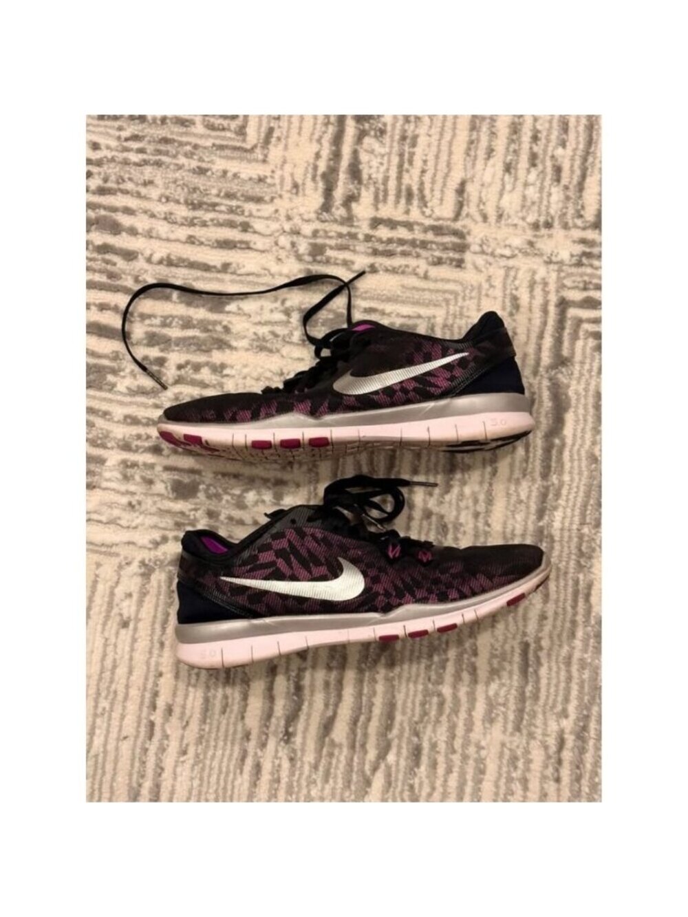 Nike Free women's size 8 TR Fit 5 black/purple/silver running sneaker